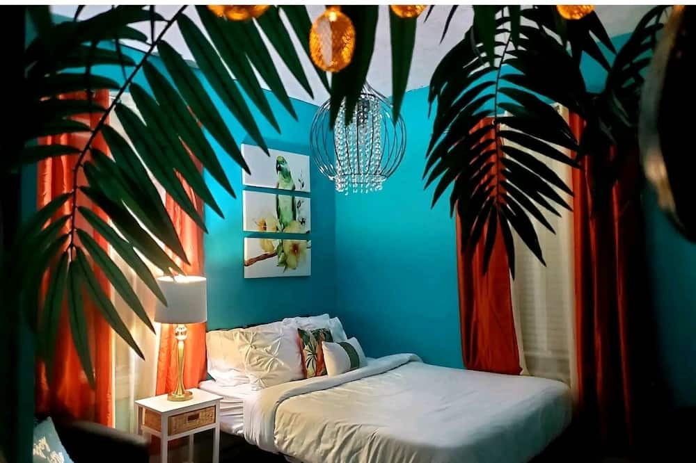 Photo of Bedroom in Owen Sound