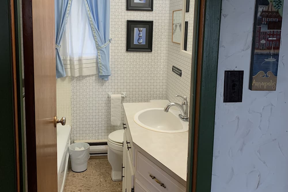 Photo of Bathroom in Trent Hills