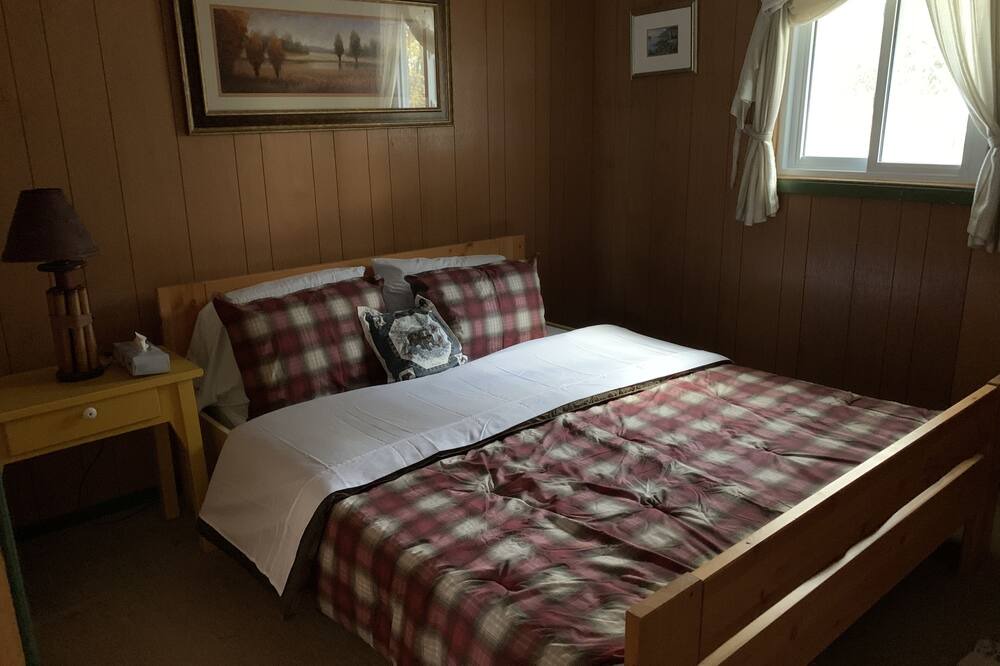 Photo of Bedroom in Trent Hills