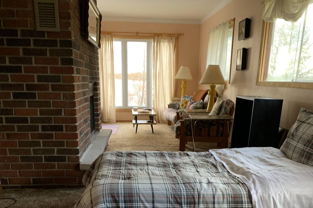 Photo of Bedroom in Trent Hills