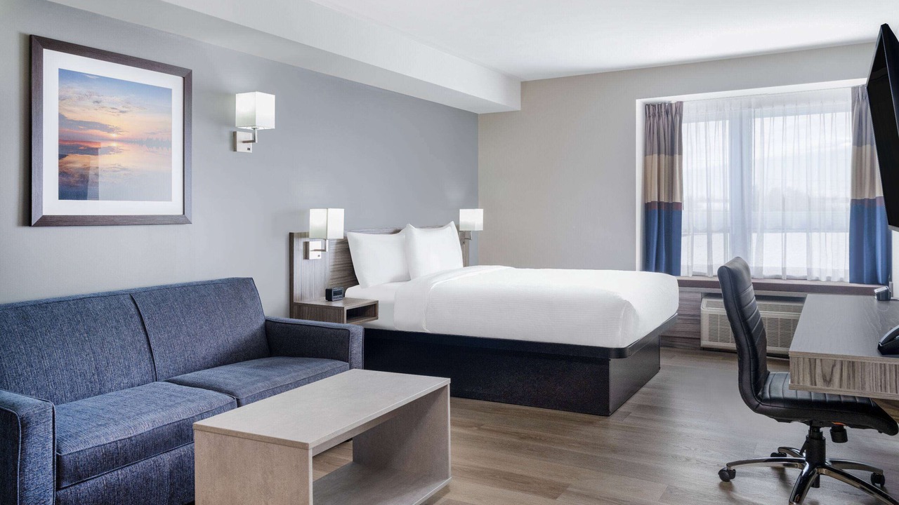 Photo of Bedroom in Kanata Lakes - Marchwood Lakeside - Morgan's Grant - Kanata