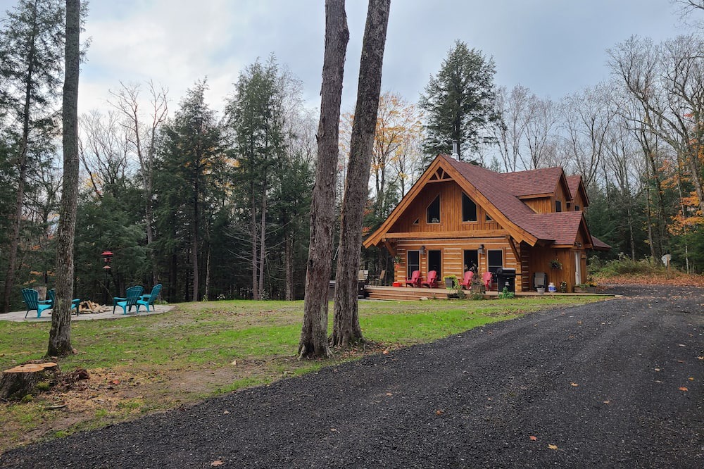Photo of Outdoor in Bracebridge