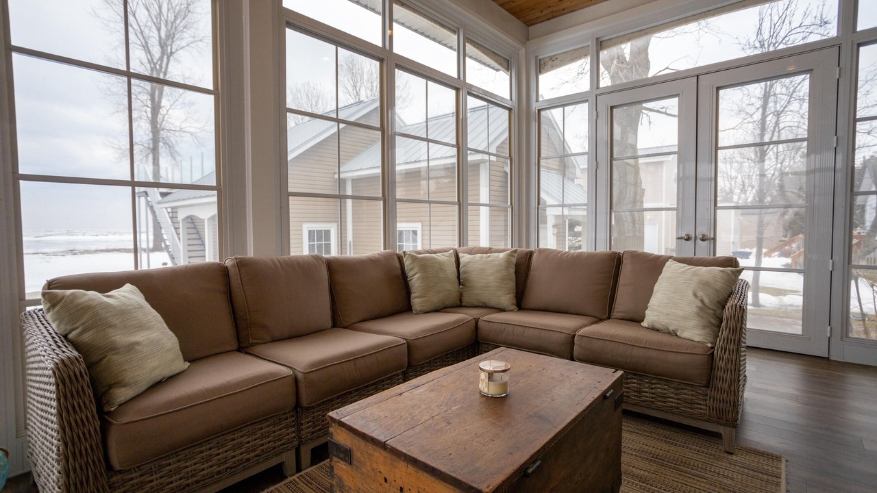 Photo of Livingroom in Long Point