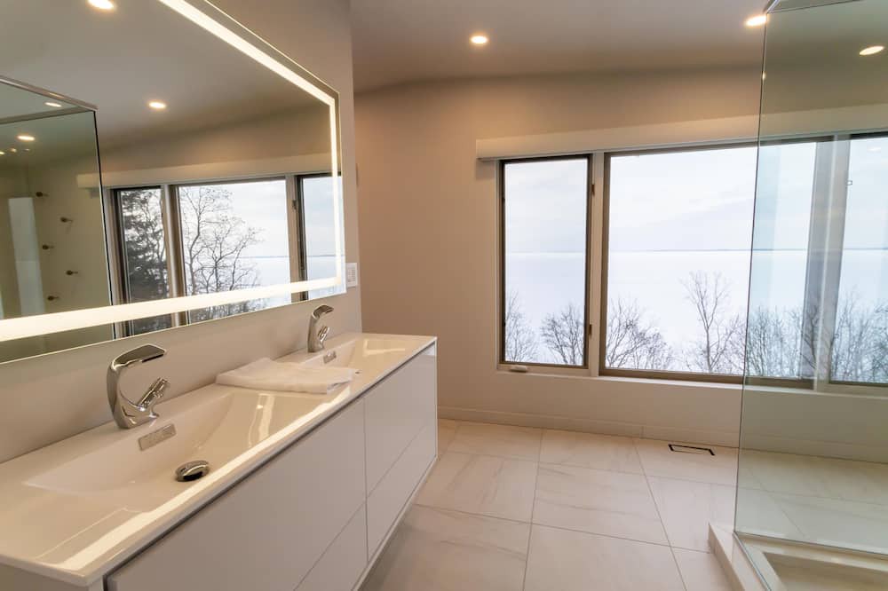 Photo of Bathroom in St. Williams