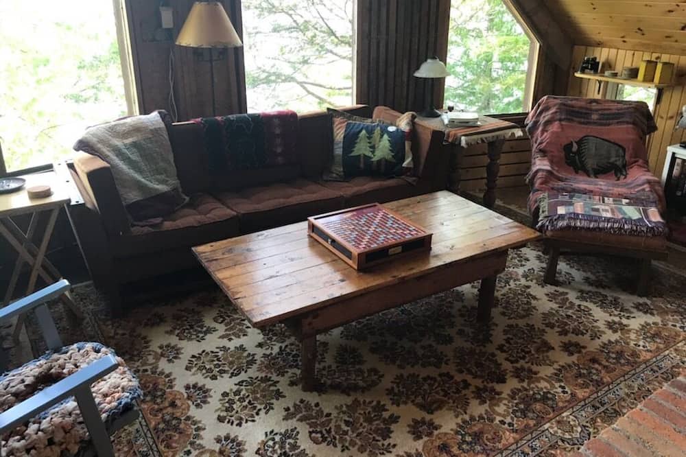 Photo of Livingroom in Douro-Dummer