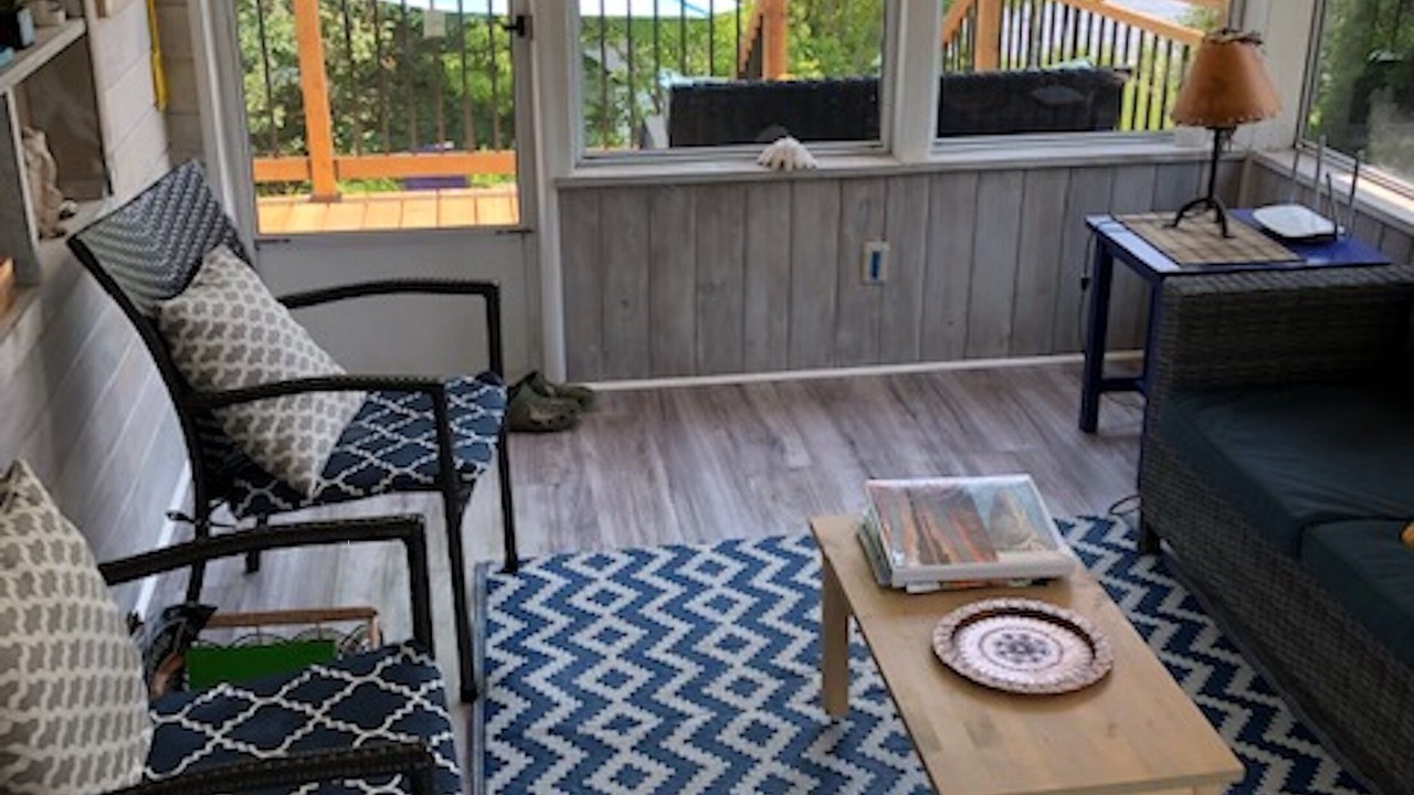 Photo of Livingroom in Georgian Bay