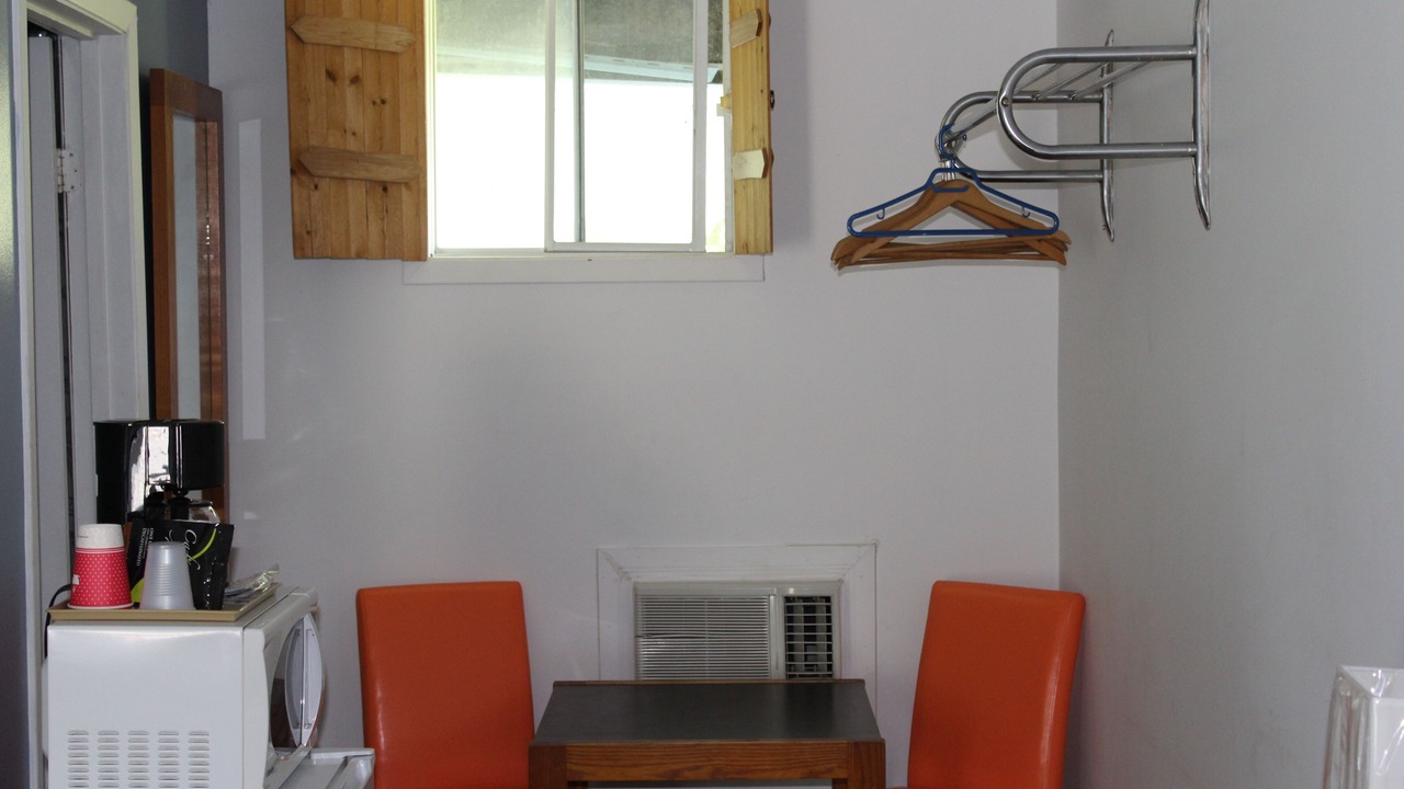 Photo of Bedroom in Papineau-Cameron