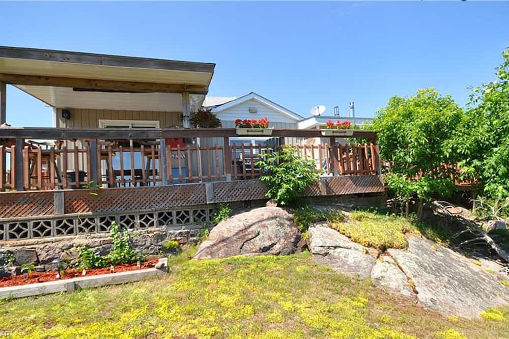 Photo of Outdoor in Britt