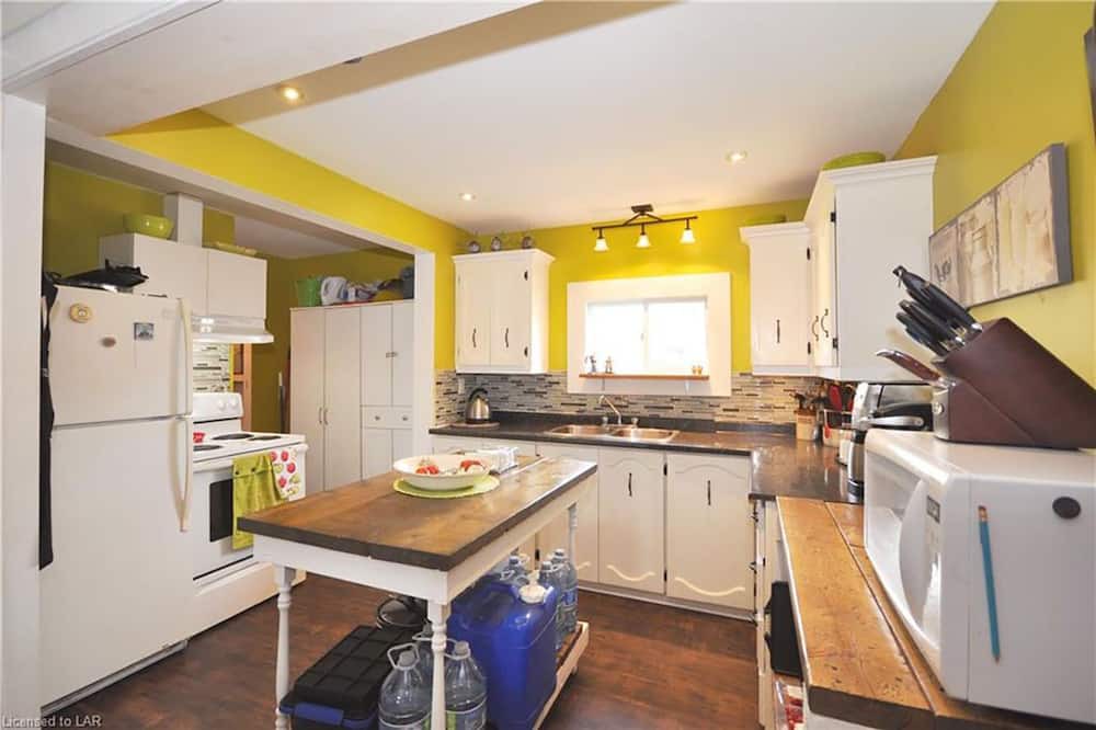 Photo of Kitchen in Britt