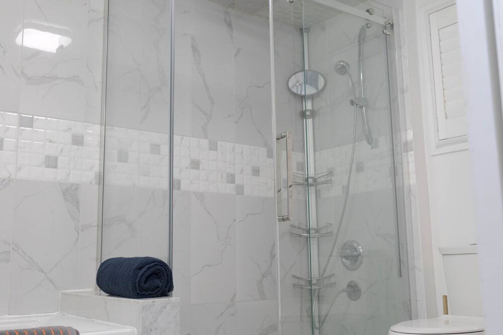 Photo of Bathroom in Brampton