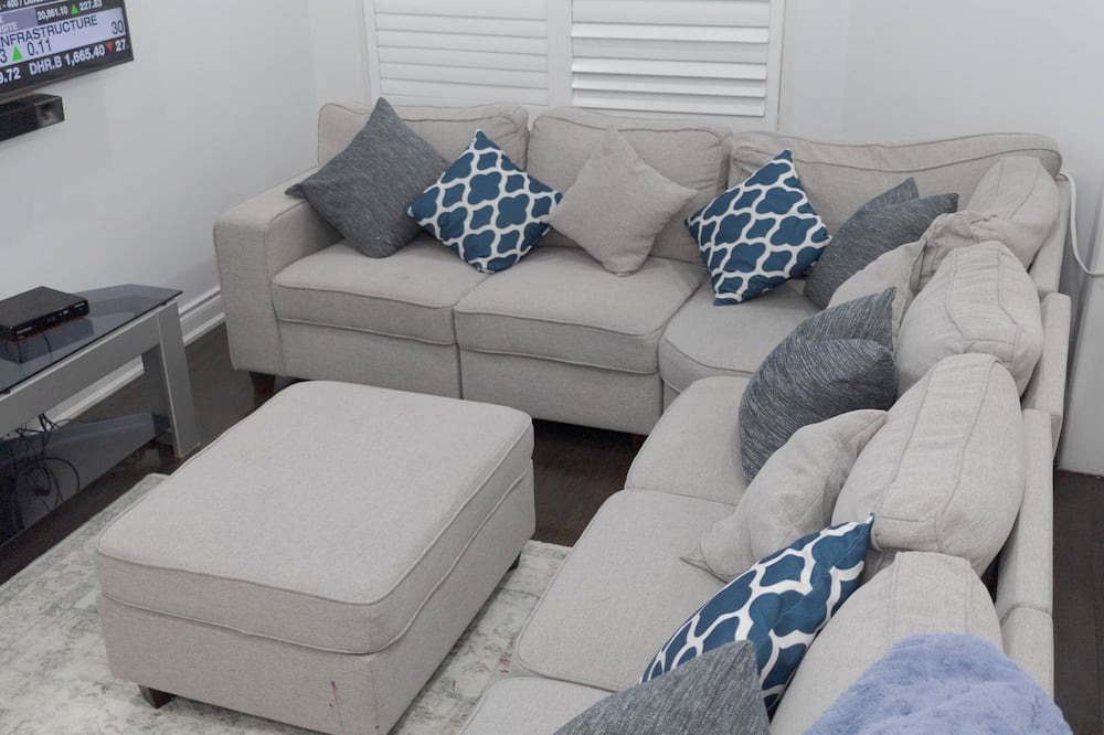 Photo of Livingroom in Brampton