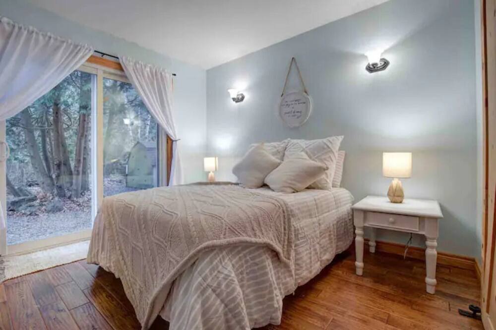 Photo of Bedroom in Selwyn