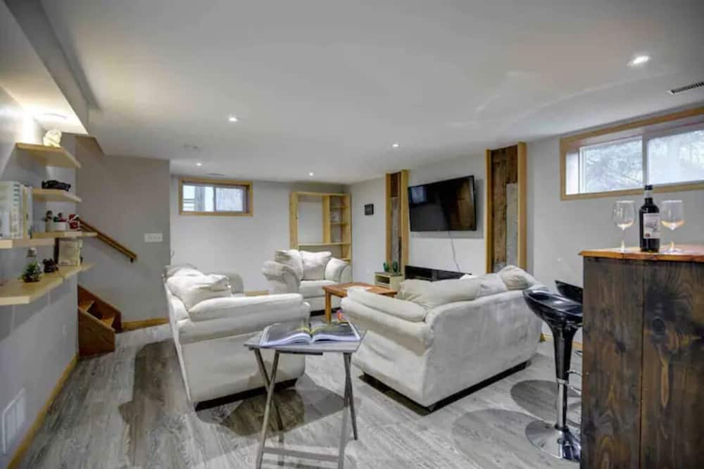 Photo of Livingroom in Selwyn