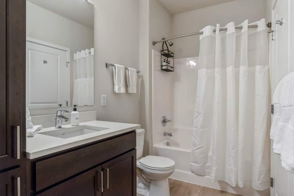 Photo of Bathroom in Lowry Hill East
