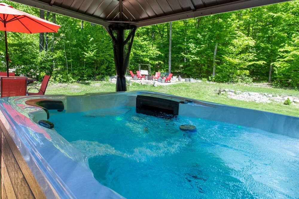 Photo of Outdoor in Tiny