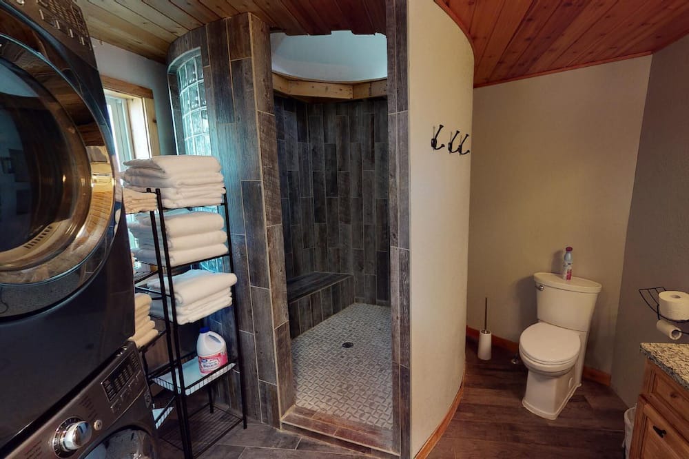 Photo of Bathroom in Center City