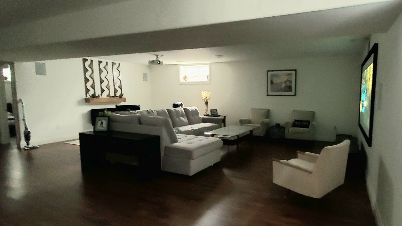 Photo of Livingroom in Port Rowan