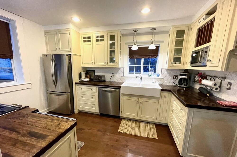 Photo of Kitchen in Cochrane