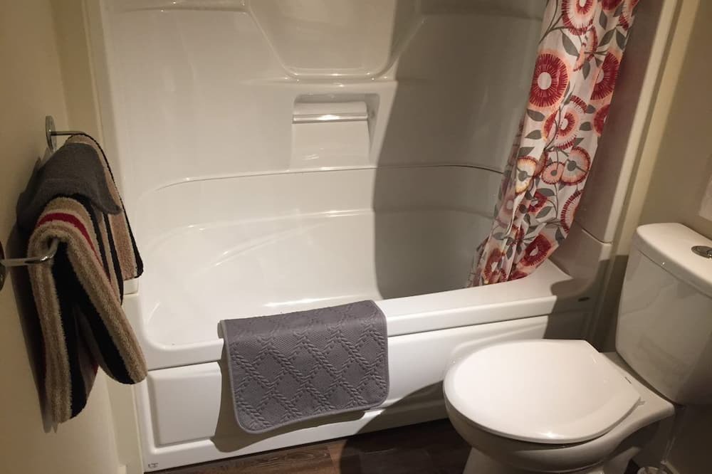 Photo of Bathroom in Brockville