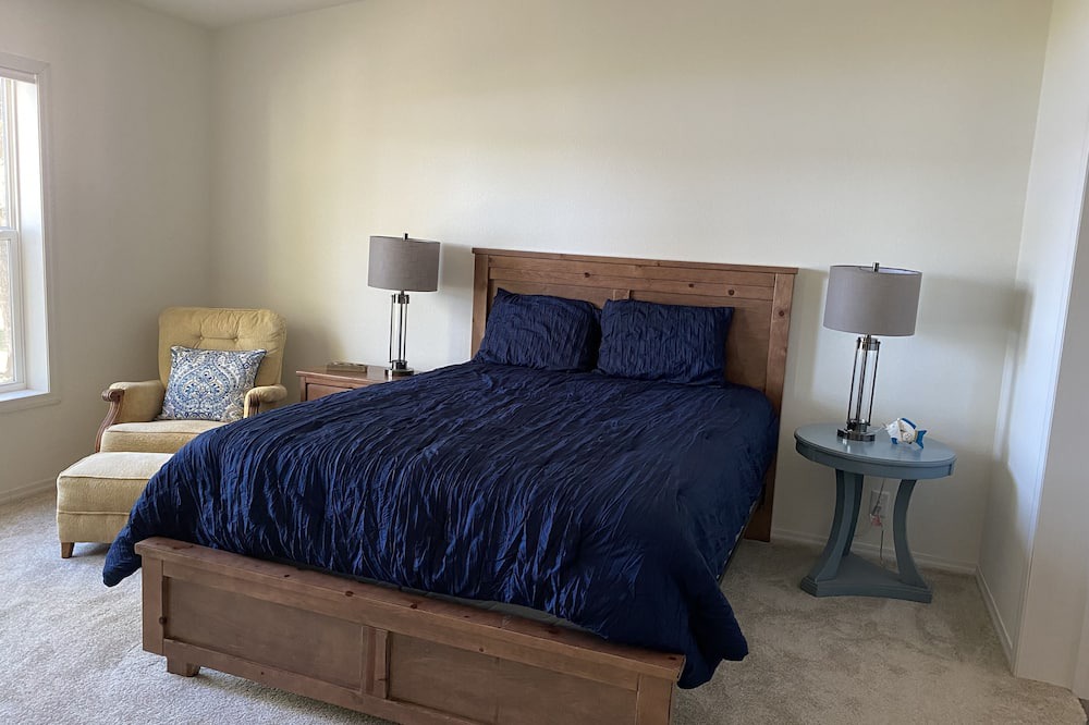 Photo of Bedroom in Battle Lake