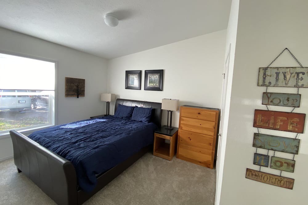 Photo of Bedroom in Battle Lake