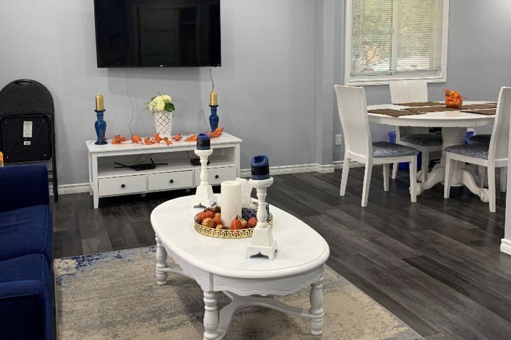 Photo of Livingroom in Argyle