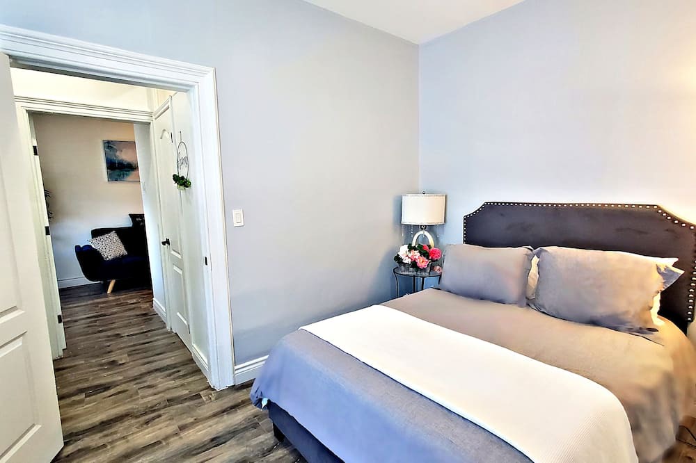 Photo of Bedroom in Cobourg