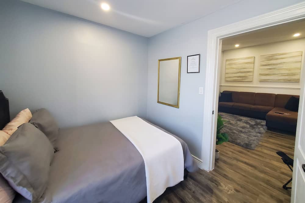 Photo of Bedroom in Cobourg