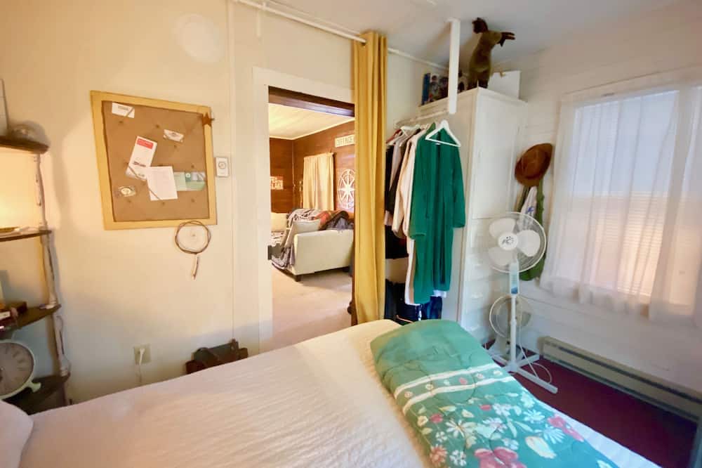 Photo of Bedroom in Fenelon Falls