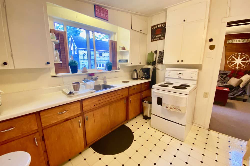 Photo of Kitchen in Fenelon Falls