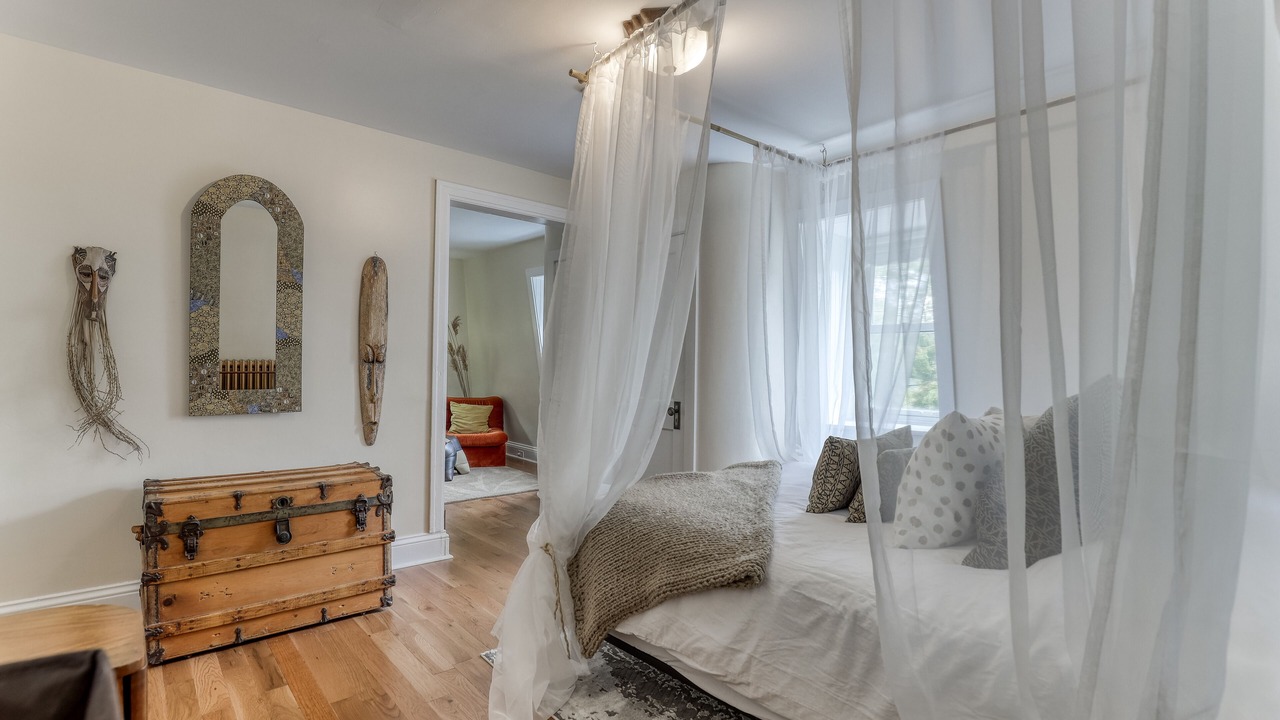 Photo of Bedroom in Gananoque