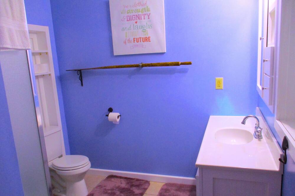 Photo of Bathroom in Lakeville