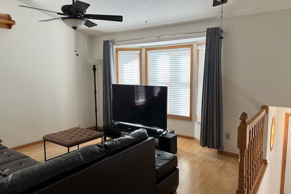 Photo of Livingroom in Lakeville