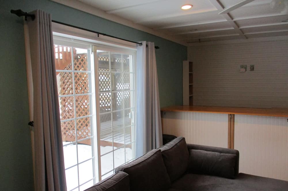 Photo of Livingroom in Lakeville
