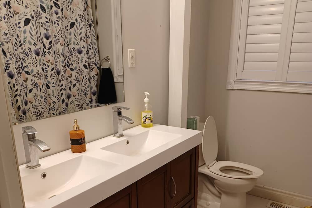 Photo of Bathroom in Kirkfield