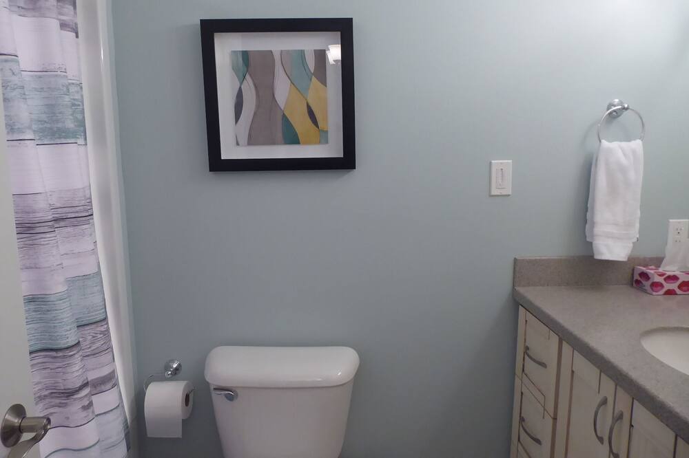 Photo of Bathroom in Dashwood