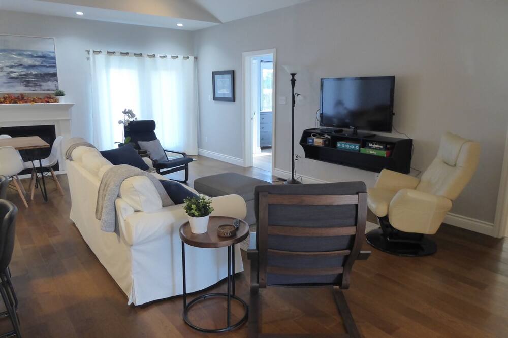 Photo of Livingroom in Dashwood