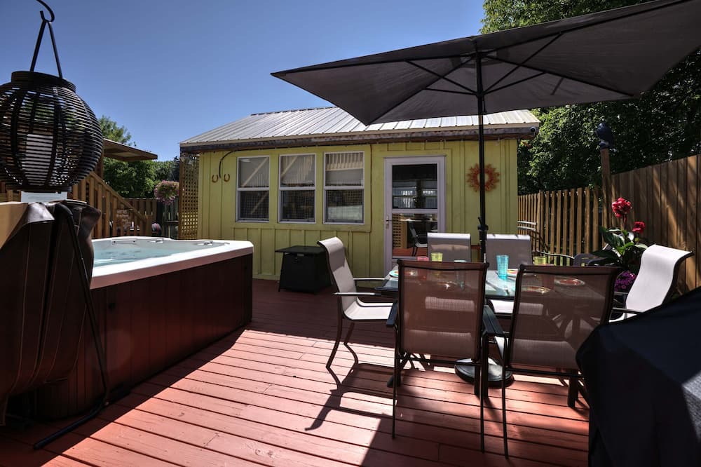 Photo of Patio Balcony in Rideau Heights