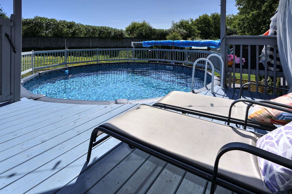 Photo of Outdoor in Rideau Heights