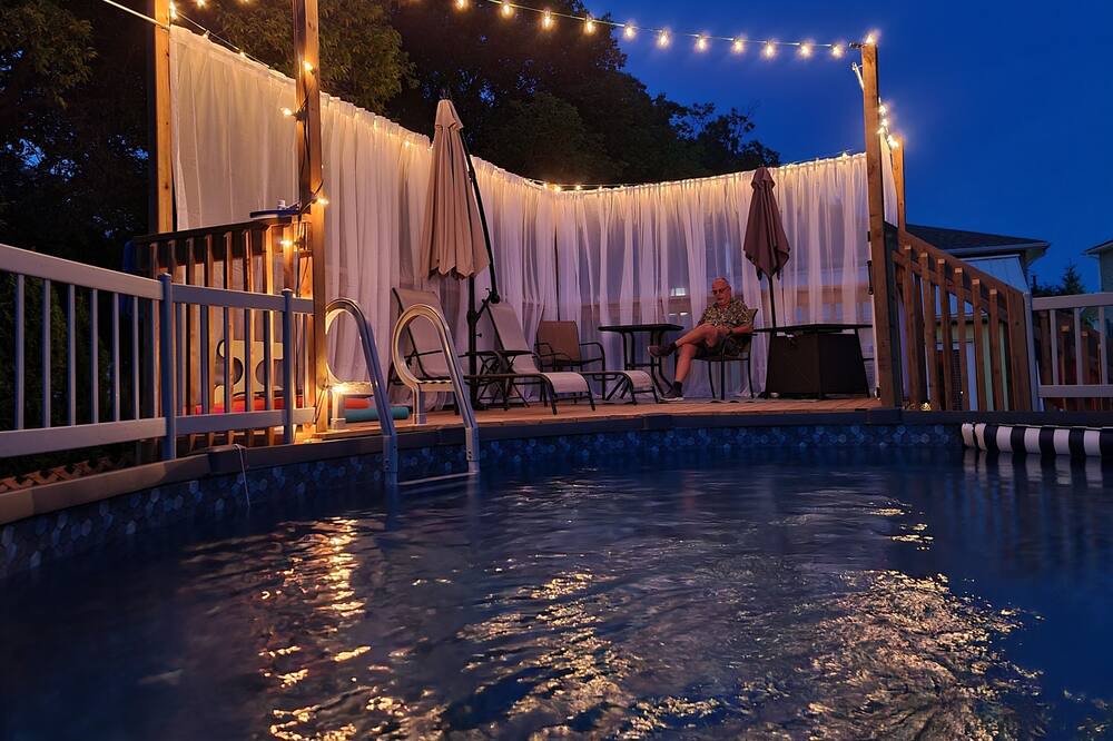 Photo of Outdoor in Rideau Heights