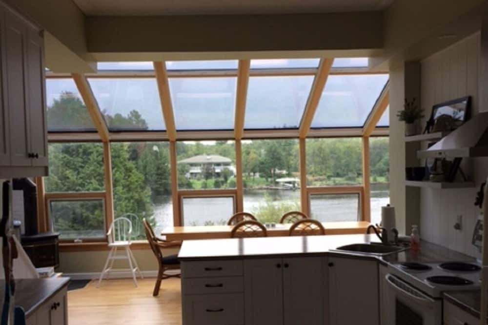 Photo of Kitchen in Magnetawan
