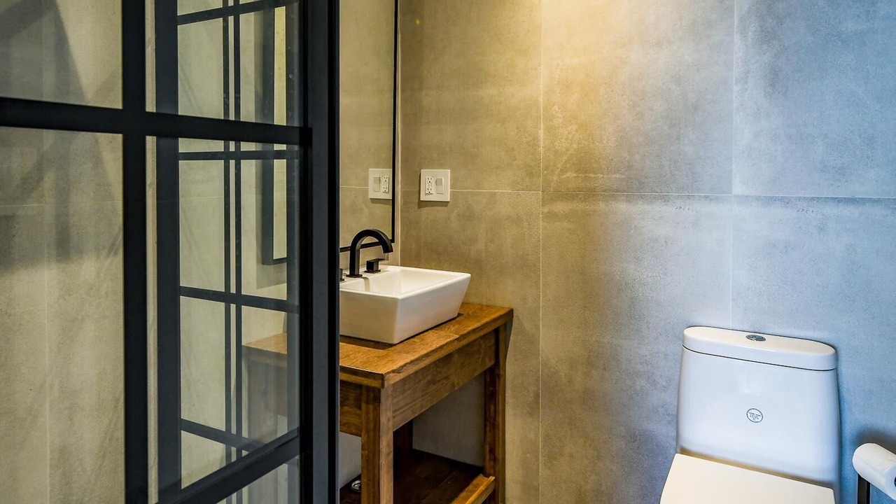Photo of Bathroom in Selwyn