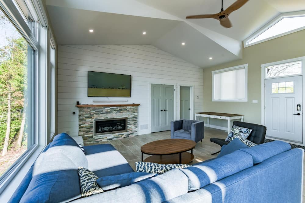 Photo of Livingroom in Selwyn
