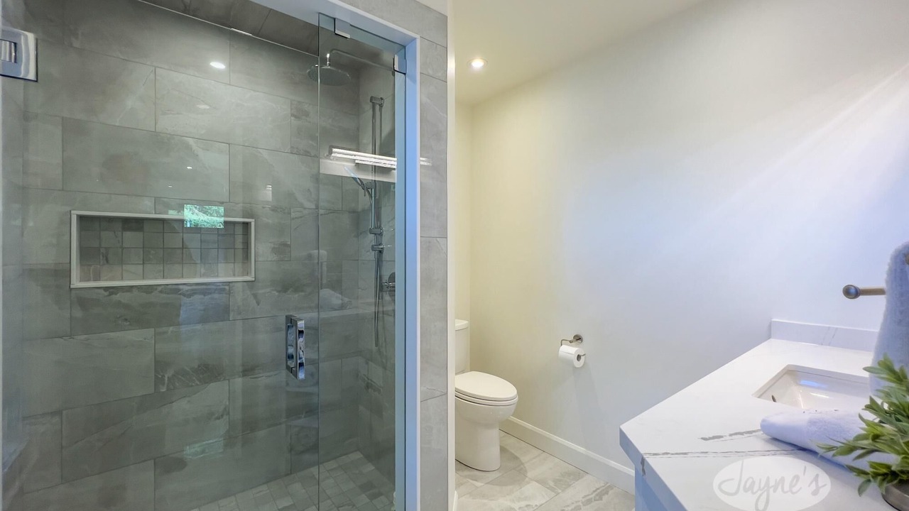 Photo of Bathroom in Muskoka Lakes