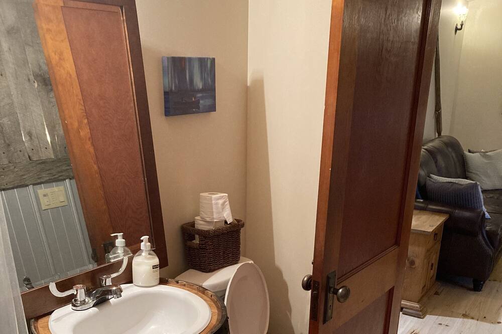 Photo of Bathroom in Algoma District