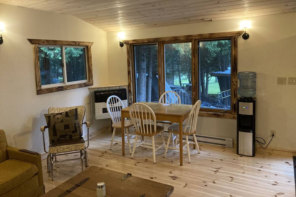 Photo of Livingroom in Algoma District