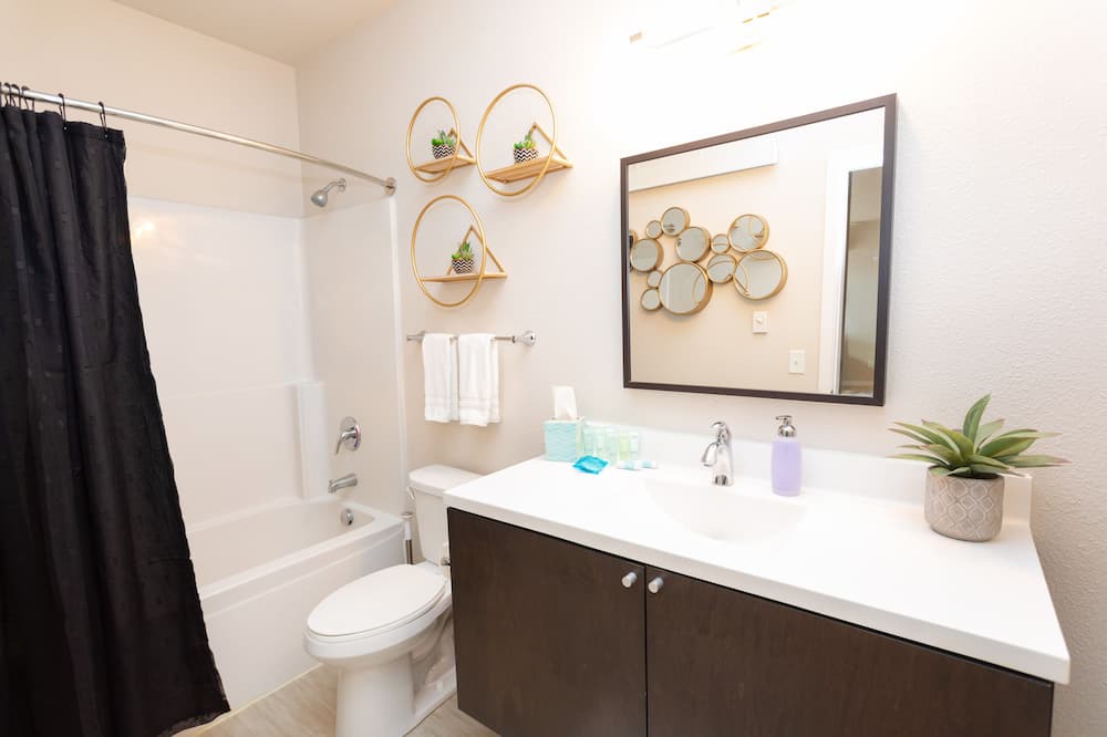 Photo of Bathroom in Kingfield
