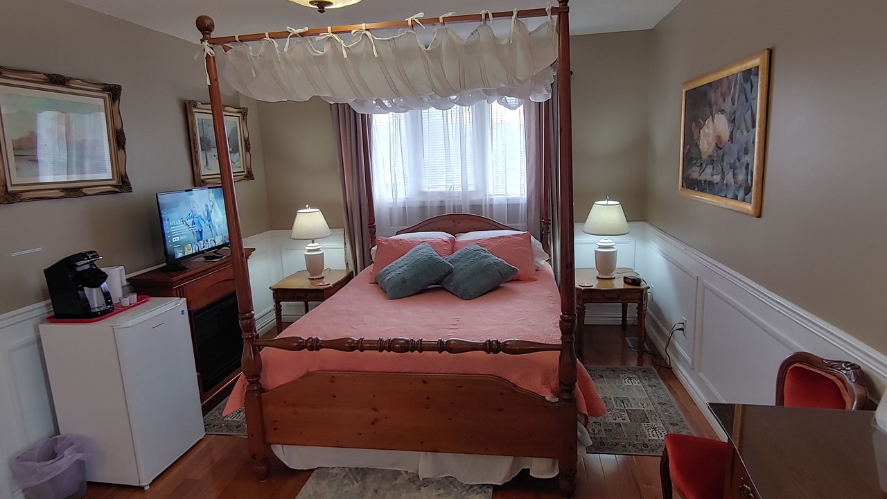 Photo of Bedroom in Bobcaygeon