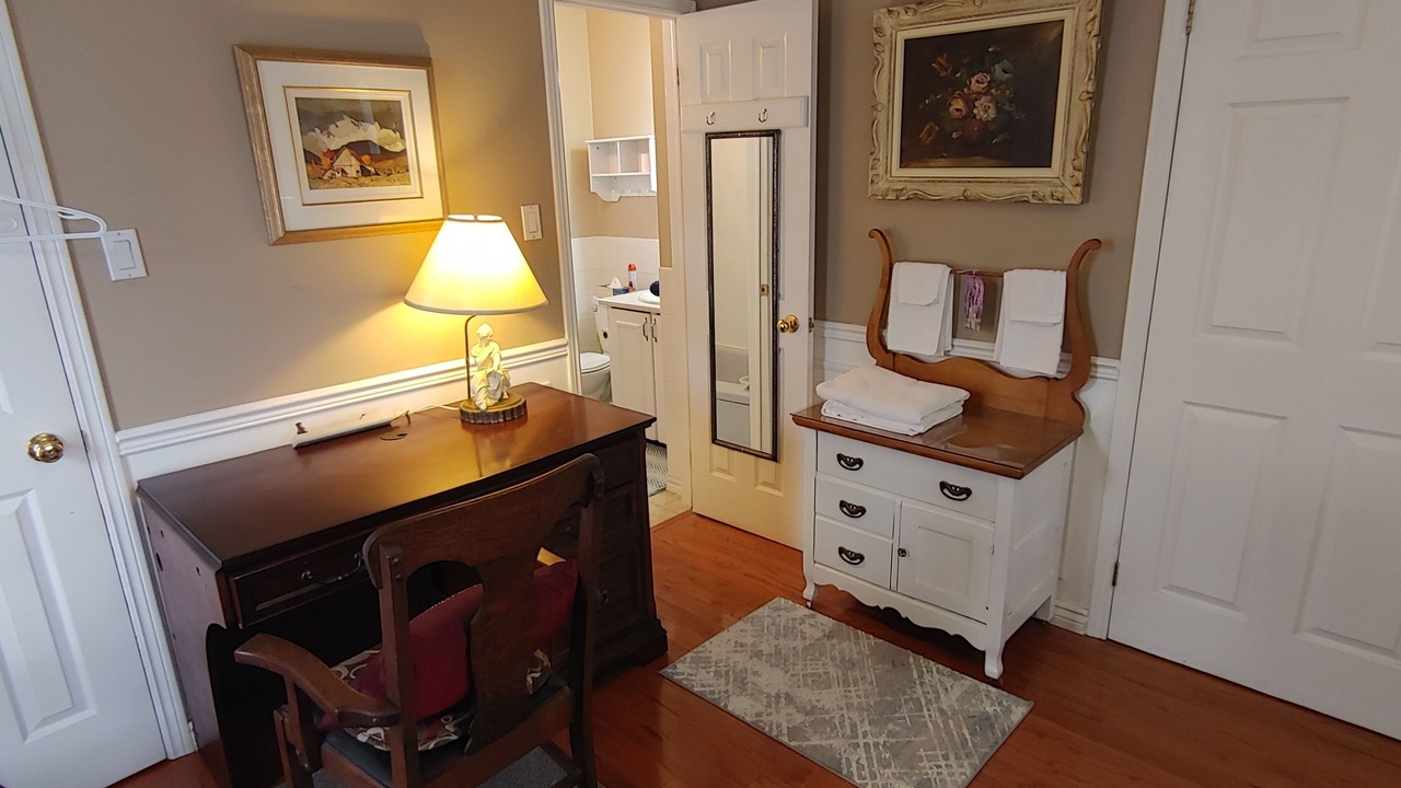 Photo of Bedroom in Bobcaygeon