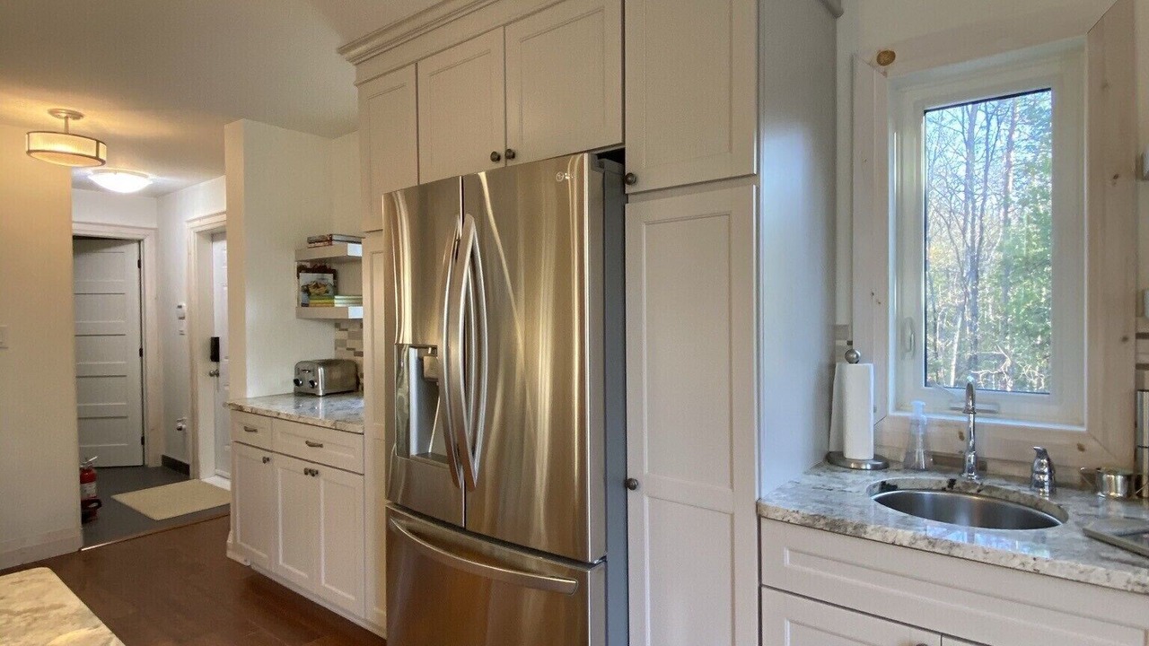 Photo of Kitchen in North Kawartha